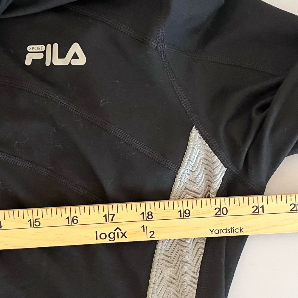 Casual FILA Women’s Black Long Sleeve 1/4 zip Jacket Top with Gray Accents NWT - Picture 4 of 9